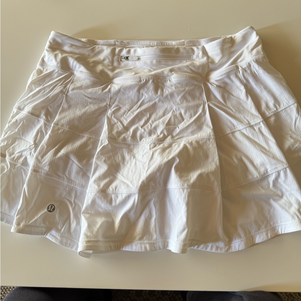 Lululemon Pace Rival Skirt (Tall) *4-way Stretch 15"
White